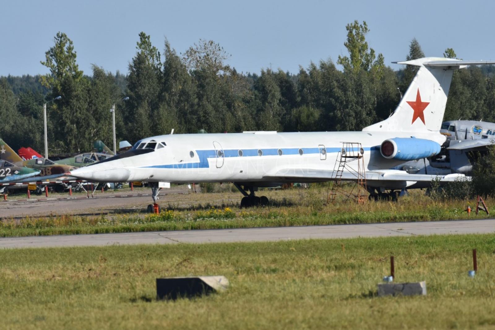 BELARUS is overhauling RUSSIA´s rare TU-134UBL