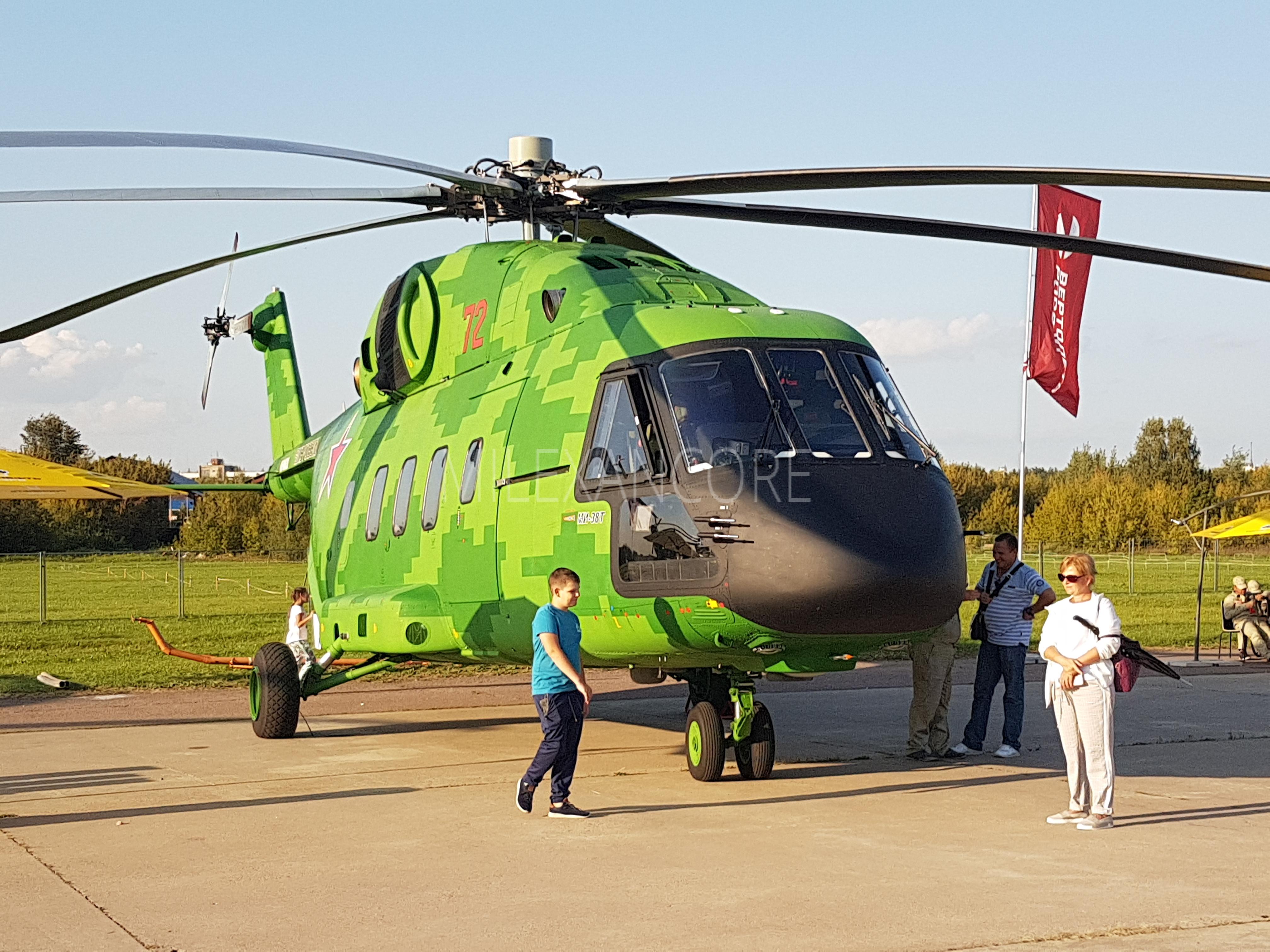 Spoločnosť ROSTECH odovzdala zákazníkovi prvý sériový vrtuľník Mi-38T